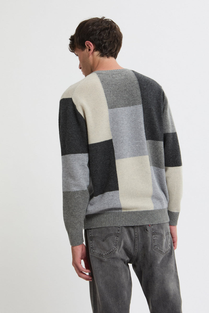 Intarsia Black Pattern Crew Sweater