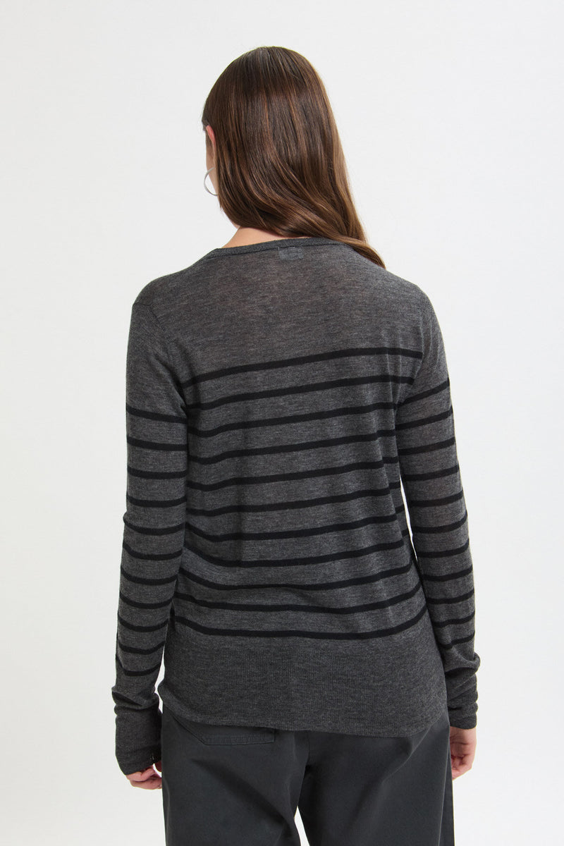 Maglione con scollo rotondo
