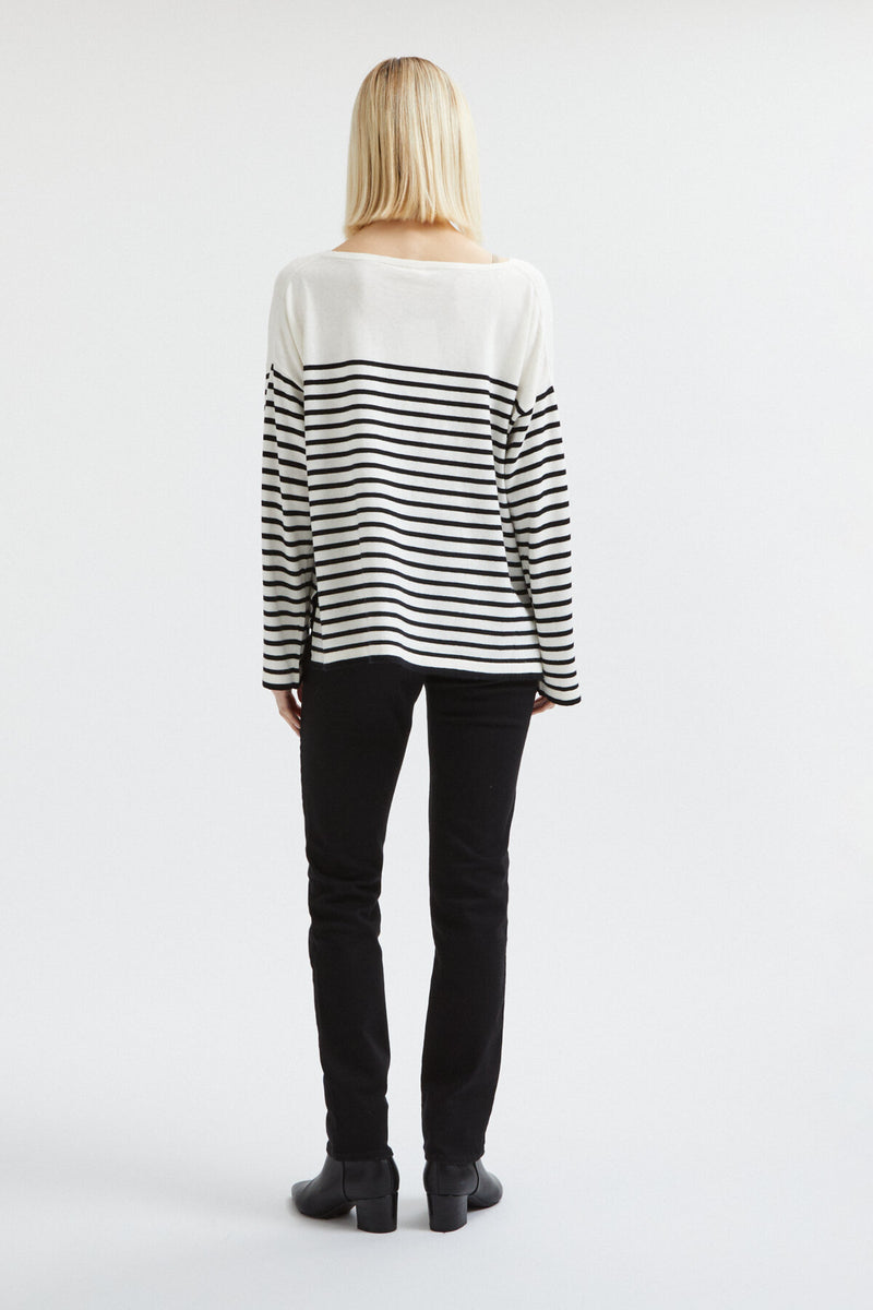 Boat neck jumper