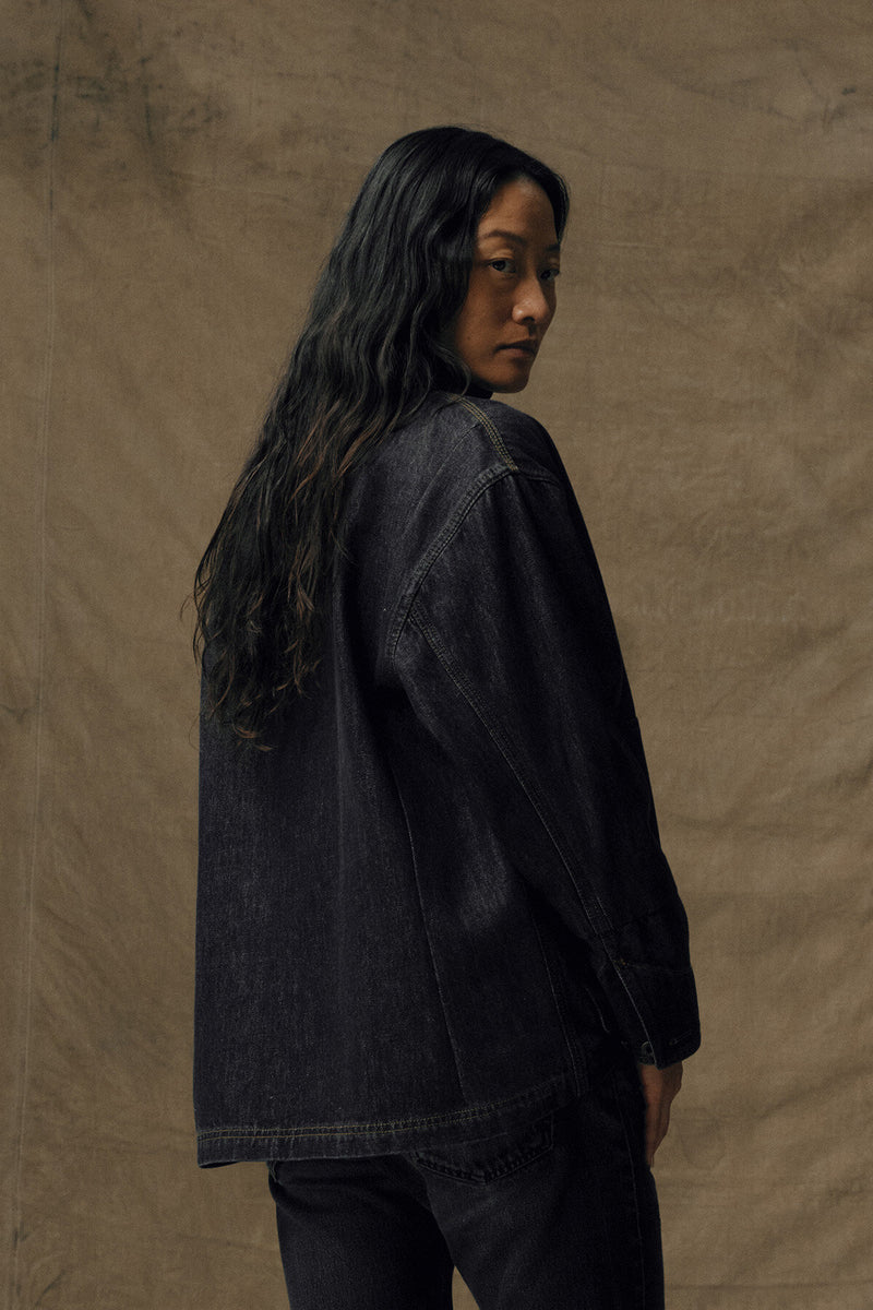 WOMEN’S DENIM BARN COAT