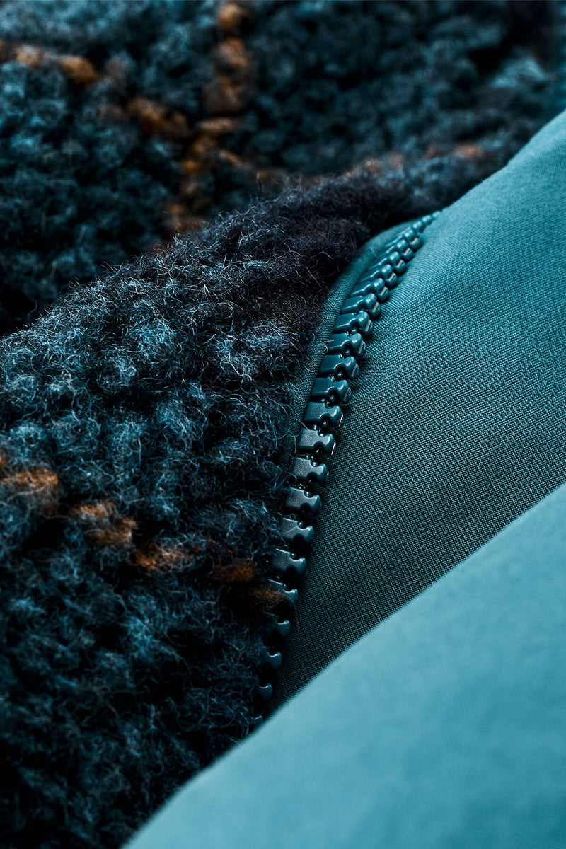 WOMEN’S REVERSIBLE WOOLY FLEECE COAT