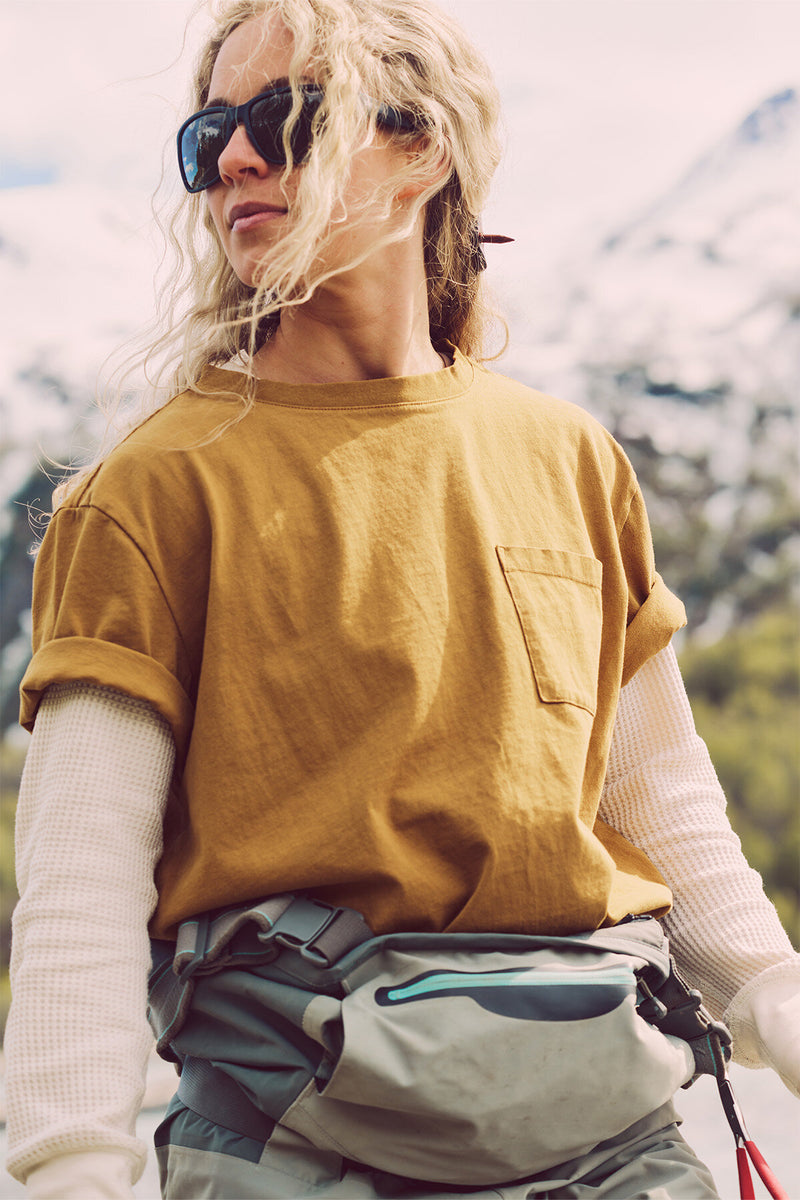 T-SHIRT CON TASCA A MANICA CORTA DA DONNA