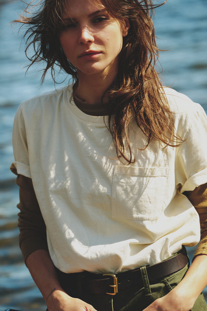 T-SHIRT CON TASCA A MANICA CORTA DA DONNA