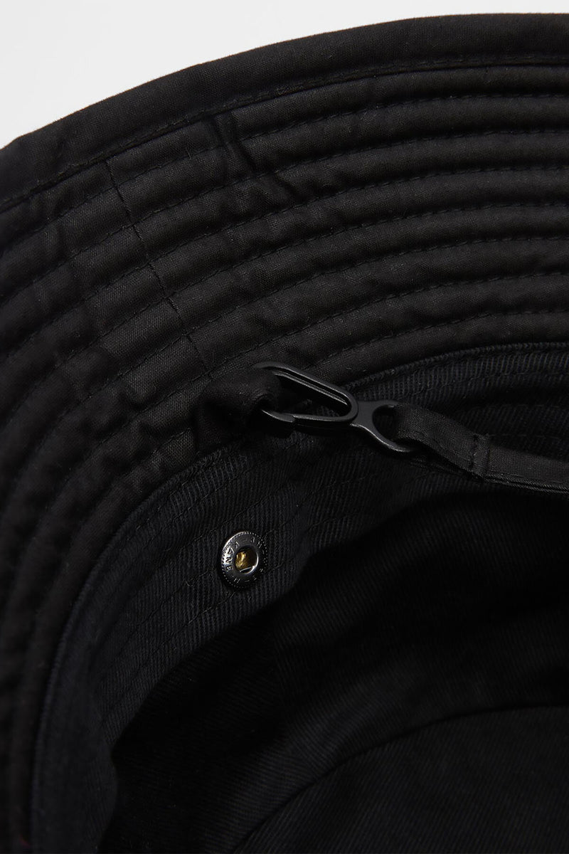 Cappello da pescatore con mantellina Barbour x Kaptain Sunshine