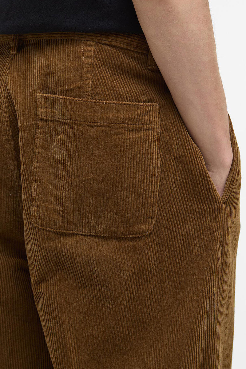 Pantaloni a coste oversize Elmbank