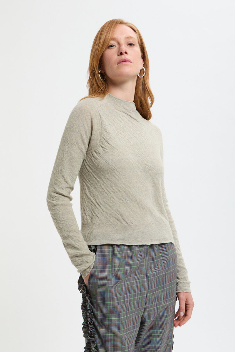 Maglione Trasparente con Collo Alto