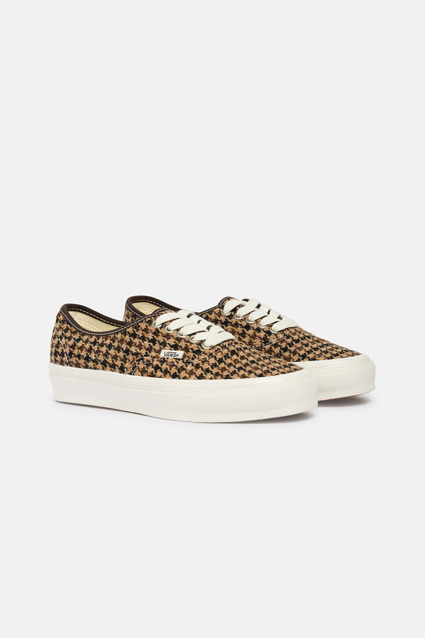 LX Authentic 44