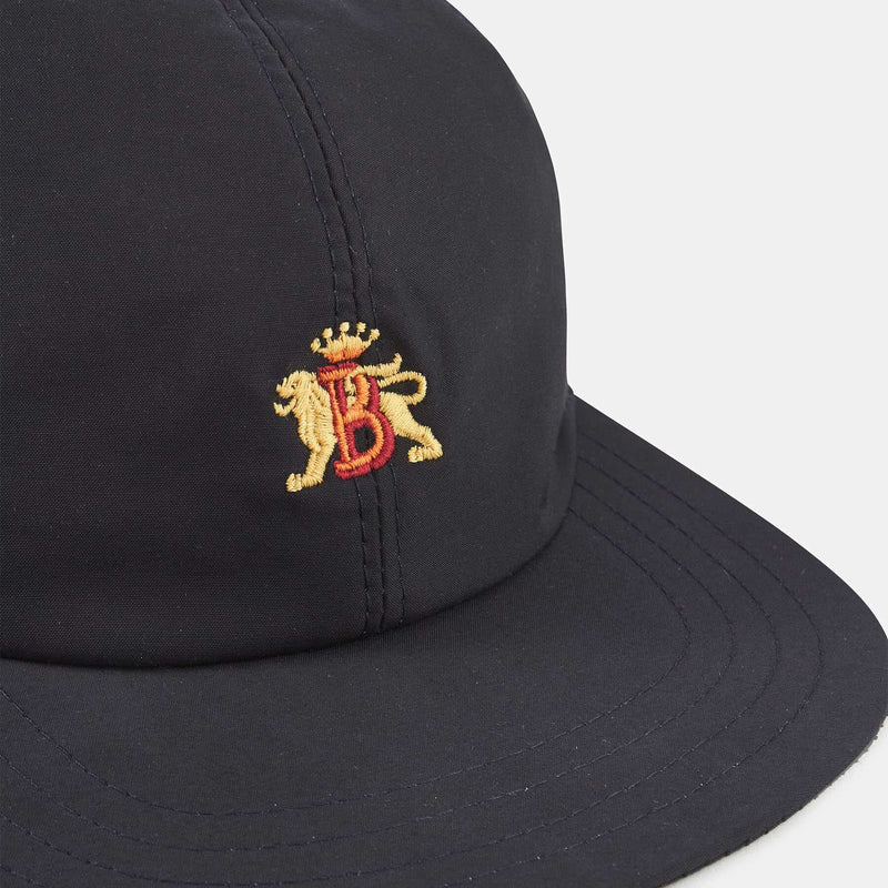 Baseball hat with logo